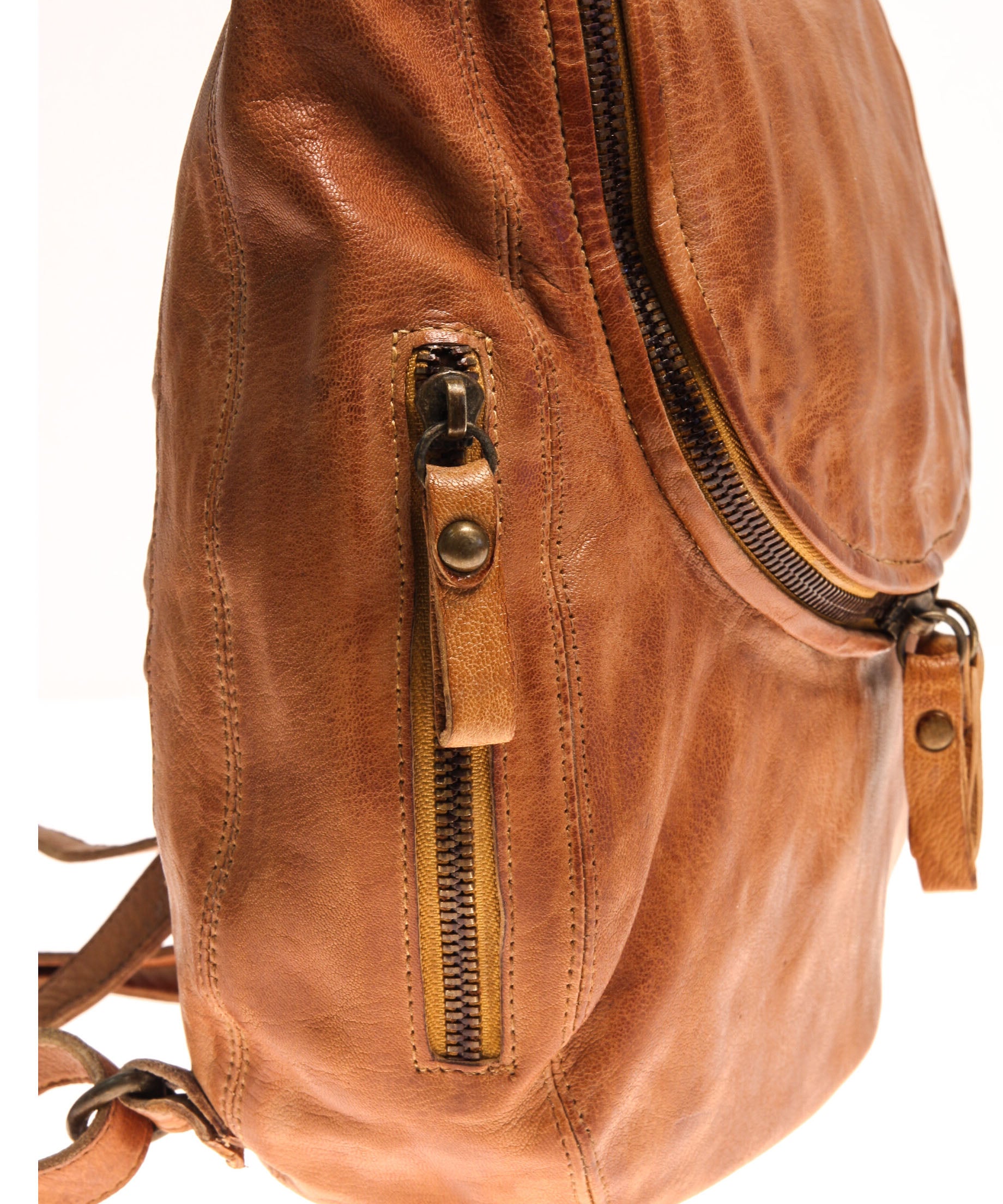 Tano 2025 leather backpack